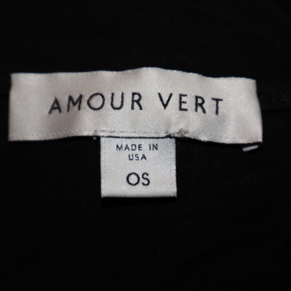 Amour Vert Black Slouchy Top Short Sleeves Top Size One Size - Picture 8 of 8